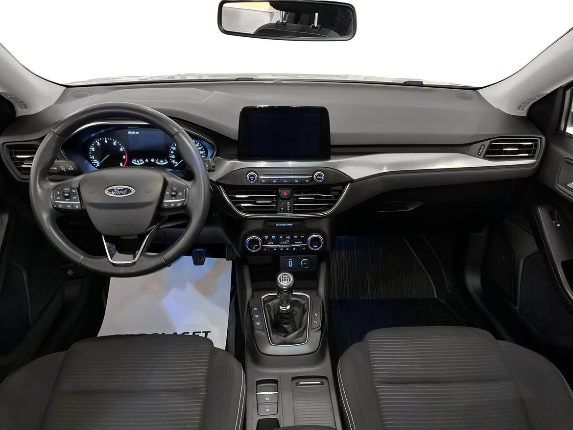 Ford Focus 2019 - miniatyr 8