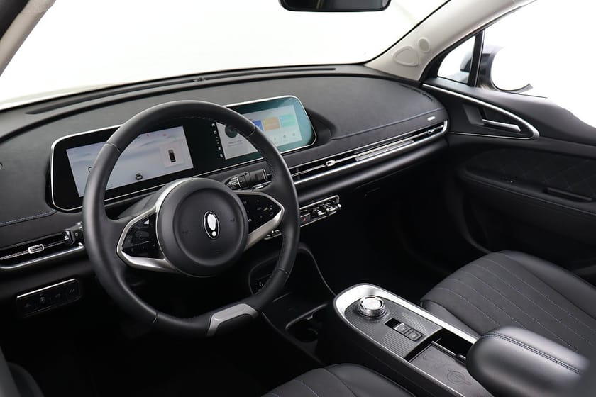 Bild 4 av ORA Funky Cat 300 Pro 48 kWh 171hk 360° Navi V-Hjul PL 2995:-/mån