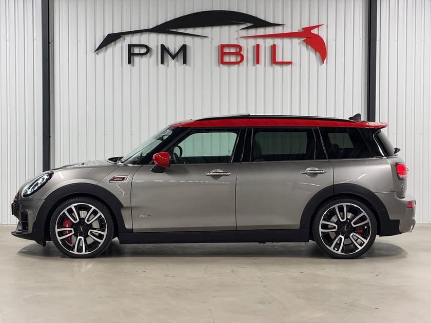 Bild 5 av MINI John Cooper Works ALL4 Clubman Panorama Skinn Navi H&K S&V-Hjul HUD 306hk