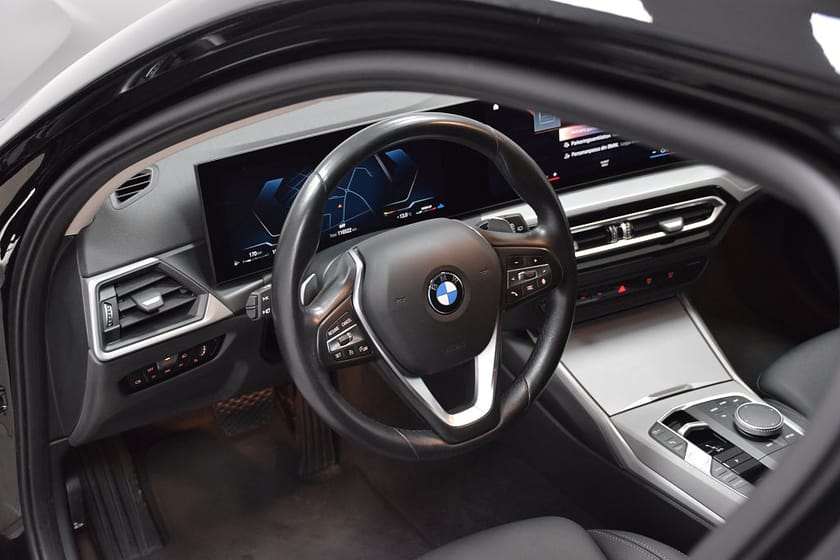 Bild 4 av BMW 320i Touring 320 | Drag | Navi Plus | 18" | Moms | Bensin