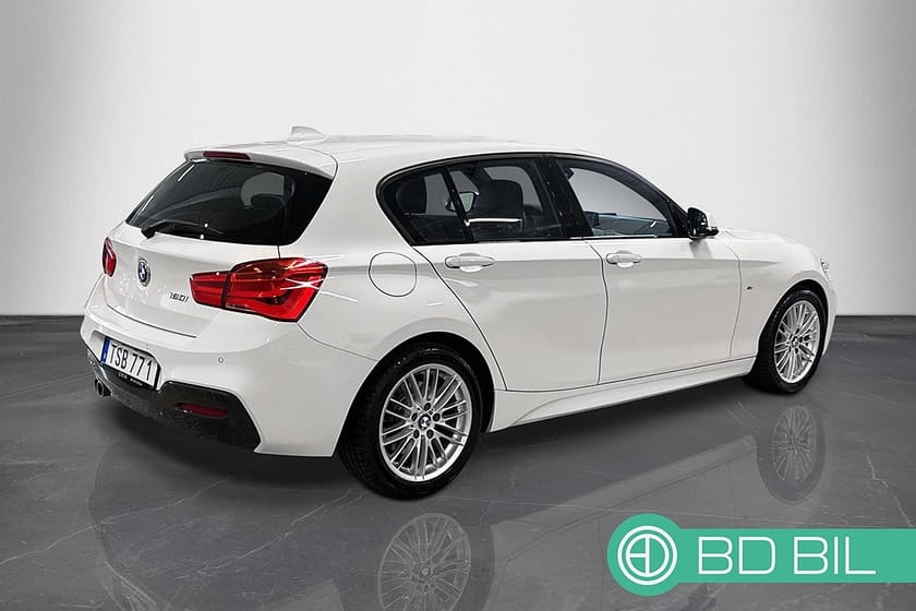 Bild 4 av BMW 120i LCI II M-Sport HELSKINN LÅG SKATT 932:-