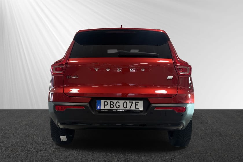 Bild 2 av Volvo XC40 Recharge T4 Plus Dark