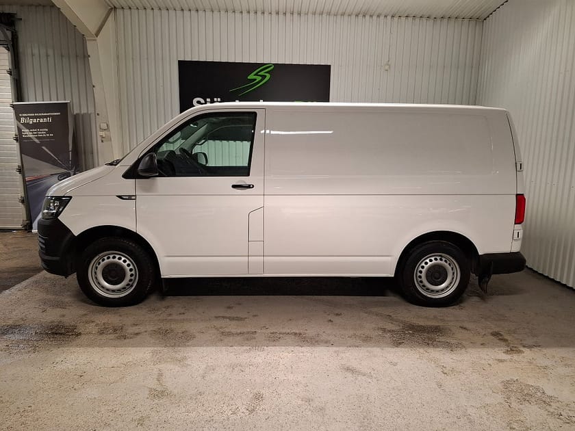 Bild 2 av Volkswagen Transporter T30 2.0 TDI DSG Värmare Fjärr Drag Skåpinredn 1 brukare