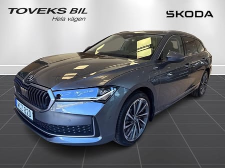 Škoda Superb iV Kombi COMBI L&K 1,5 TSI 204 HK 6 VXL DSG