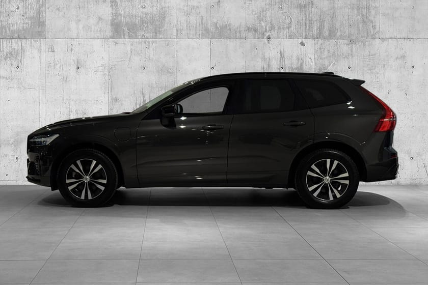 Bilde 3 av Volvo XC60 Recharge T6 Plus Dark SEMI.EL.HF|PANO|TONEDE|SUB|19"