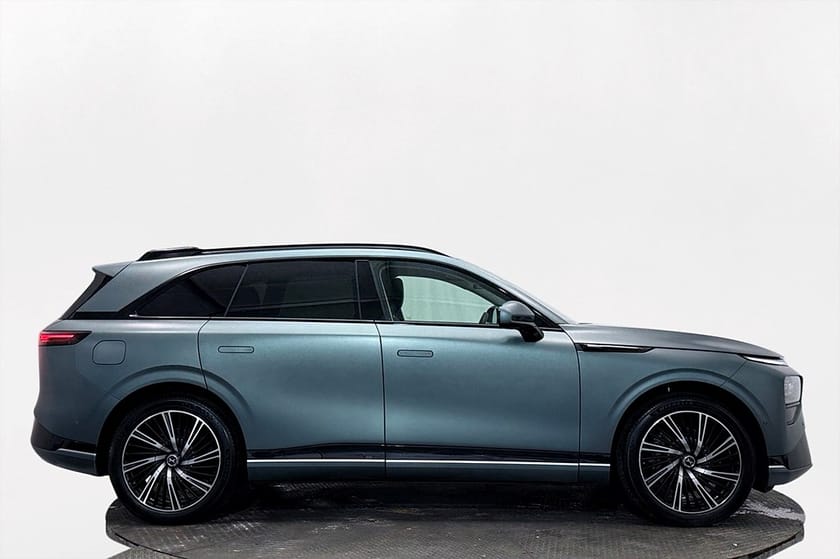 Bild 5 av XPENG G9 Performance CCS Drag Pano Läder/Alcantara Dynaudio 551hk