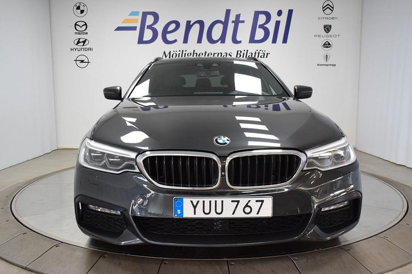 Bild 3 av BMW 530i xDrive Touring 530 M Sport/Softclose/Panorama/360kamera