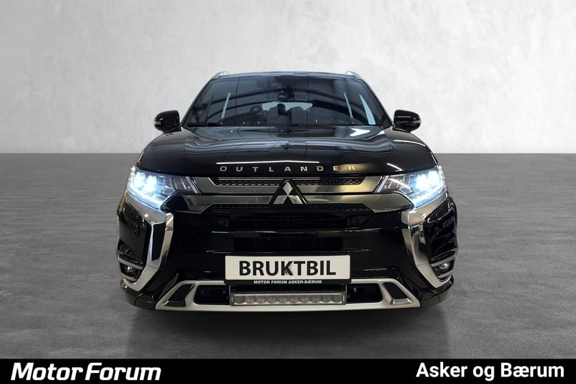 Bilde 2 av Mitsubishi Outlander PHEV VELUTSTYRT/HENGERFESTE/EL-BAKLUKE/360KAM/ROCKFORD+++