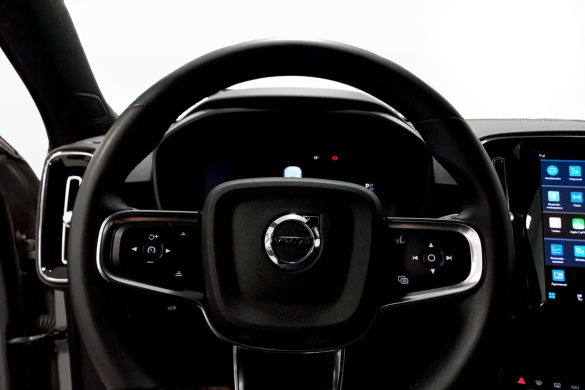 Volvo XC40 Recharge Twin motor