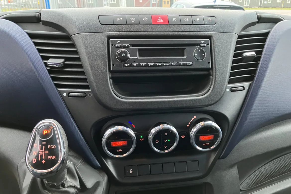 Iveco Daily 35-120 Van