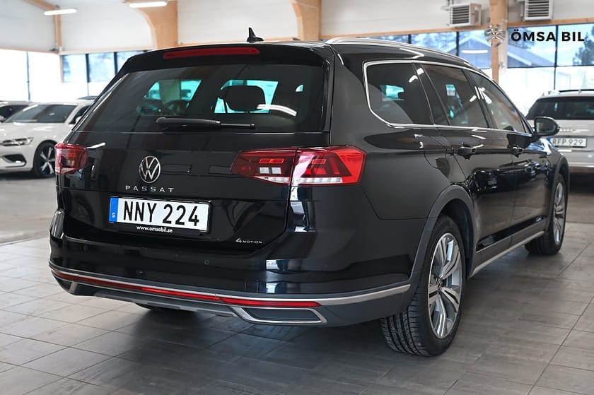 Bild 4 av Volkswagen Passat Alltrack 2.0 TDI 4Motion Kamera Drag 200hk