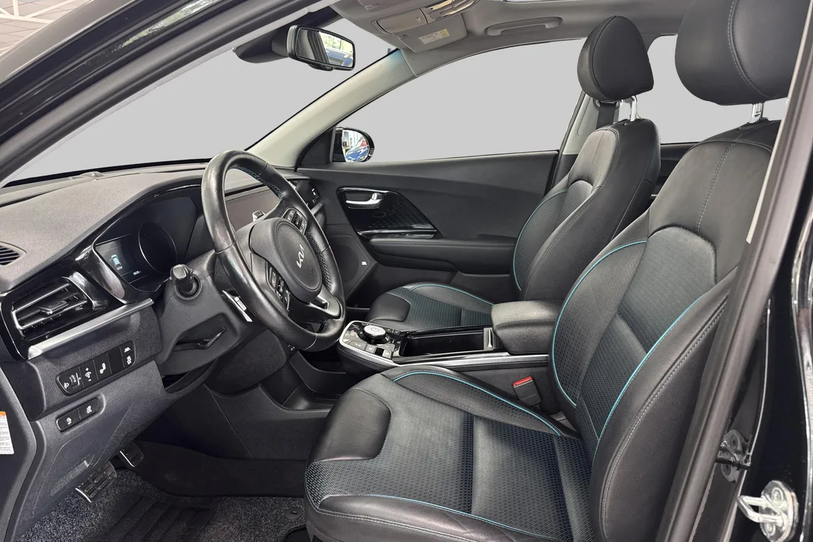 picture of a car