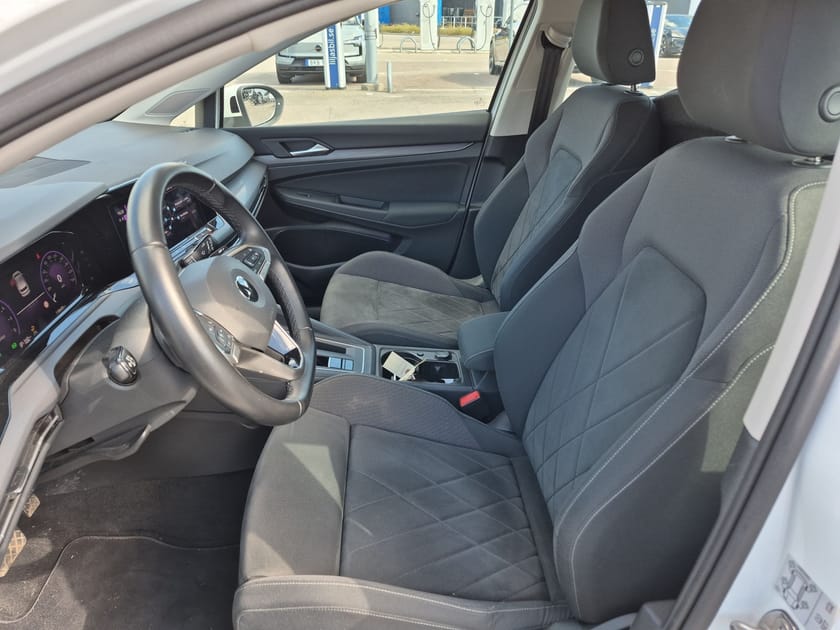 Bild 5 av Volkswagen Golf eHybrid 1,4 tsi OPF DSG//Vinterhjul//Värmare//