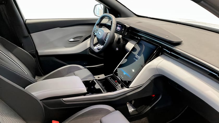 Bild 3 av Ford Capri EV Extended Range RWD LONG 286HK BUS ED