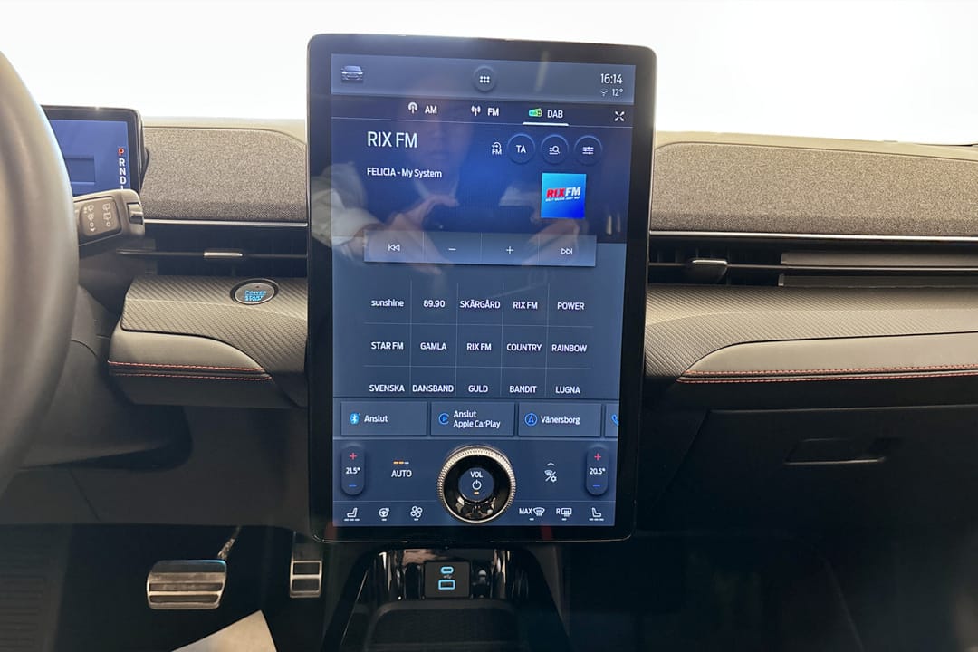 Ford Mustang Mach-E Standard Range AWD