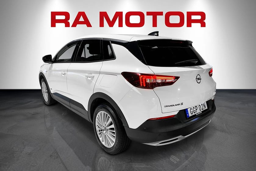 Bild 3 av Opel Grandland Hybrid 225 Plug-In 225hk Design Line | Navi | Backkamera |