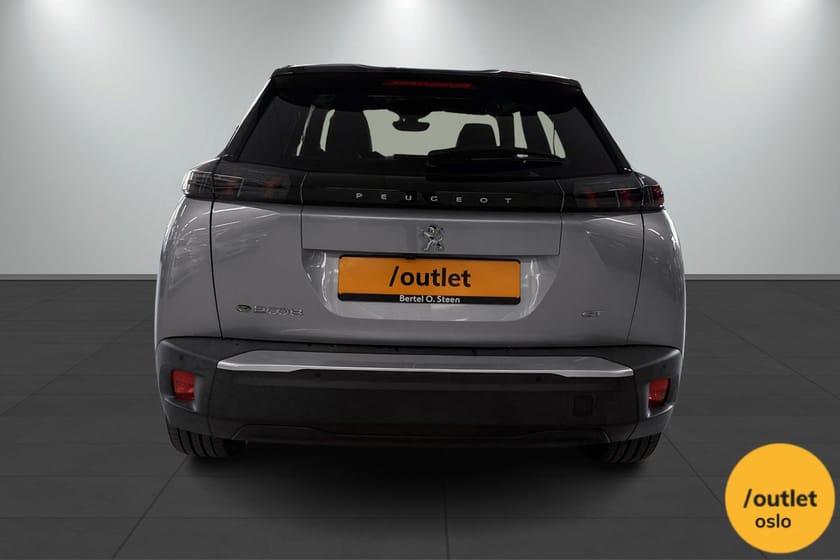 Bilde 4 av Peugeot e-2008 GT 136 hk / Ad. Cruise / Ryggekamera 180°