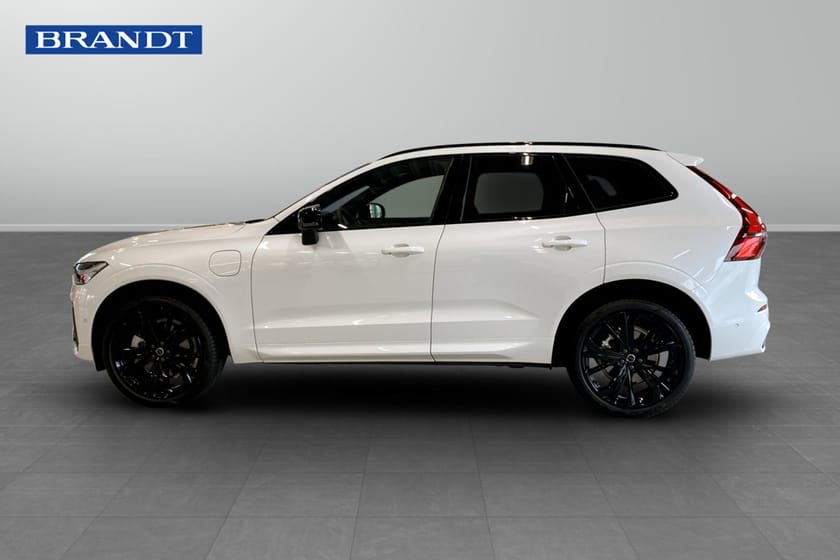 Bild 3 av Volvo XC60 T6 Plus Black Nordic Edition