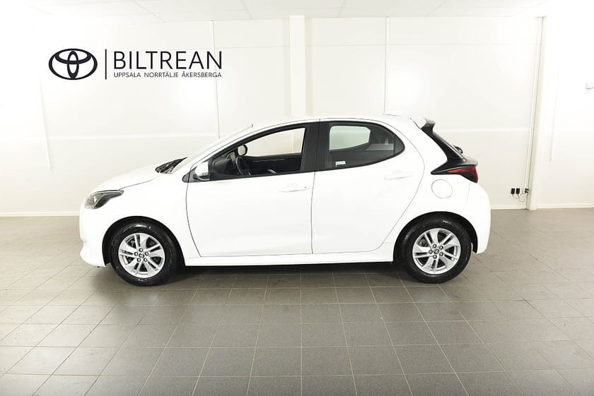 Bild 2 av Toyota Yaris Hybrid 1,5 Elhybrid Active Komfortpaket