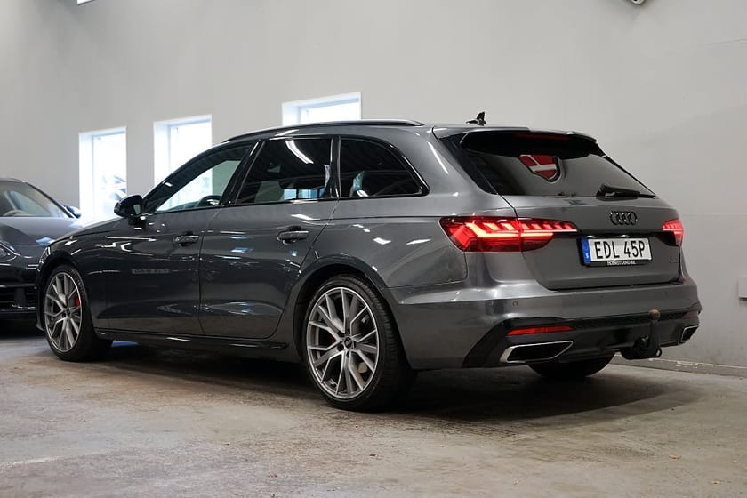 Bild 4 av Audi A4 Avant 40 TDI quattro FULL S Line Svart-opt Dvärme Ambient