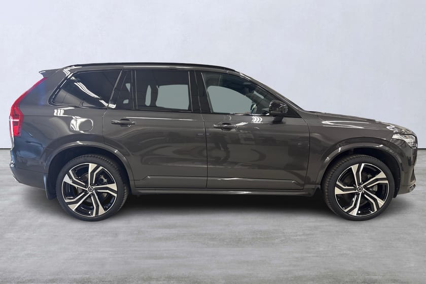 Bild 3 av Volvo XC90 7 Säten Recharge T8 Ultimate Dark Edition.