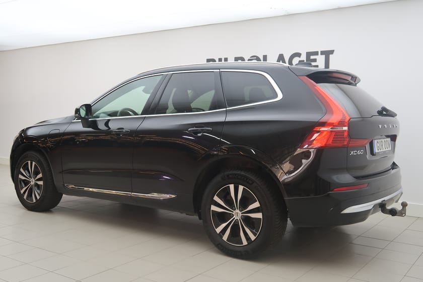 Bild 3 av Volvo XC60 Recharge T6 Core Edition/Pano