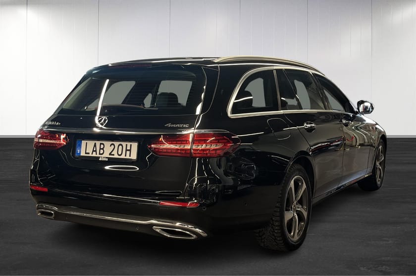 Bild 4 av Mercedes-Benz E 300 T de 4MATIC 