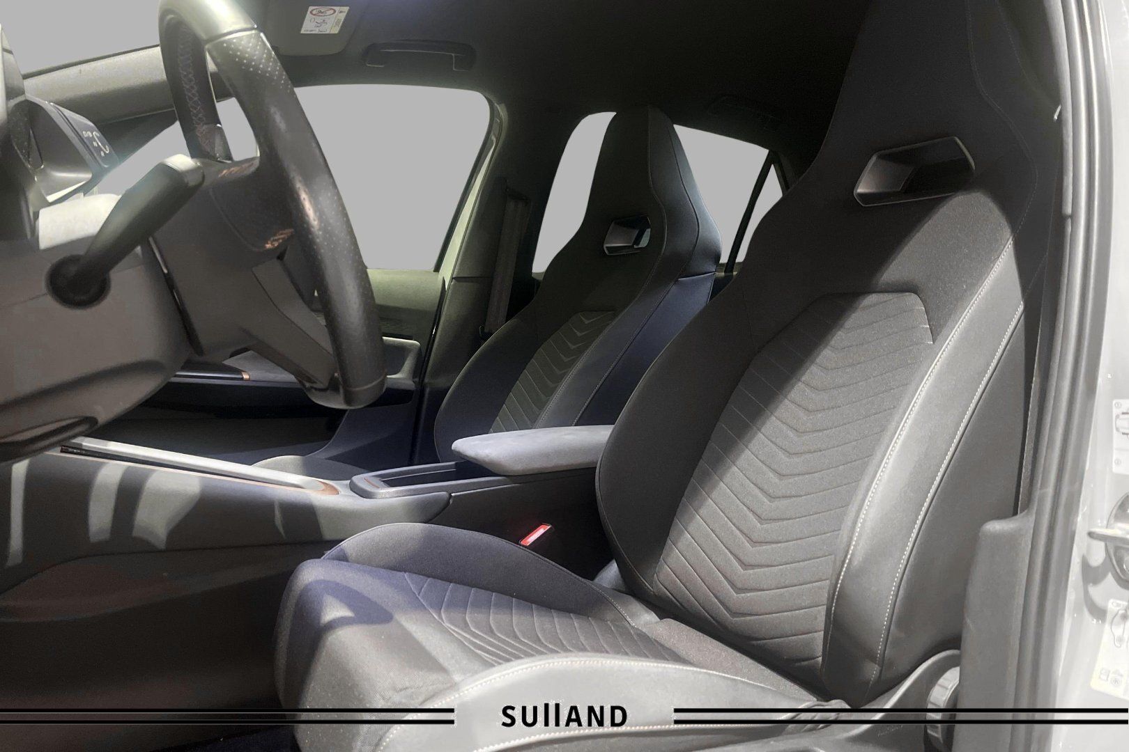 Thumnail bilde 3 av CUPRA Born 58