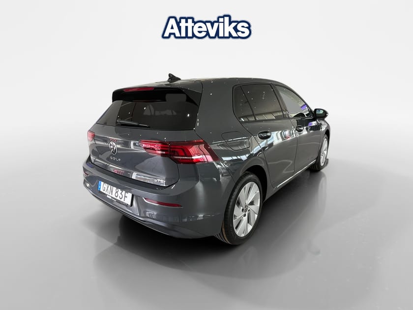 Bild 3 av Volkswagen Golf LIFE 1.5 ETSI 150hk *Keyless/Backkamera*