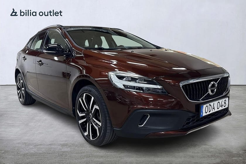 Bild 4 av Volvo V40 Cross Country D4 aut Business Adv Summum 190hk Panorama P-värm PDC