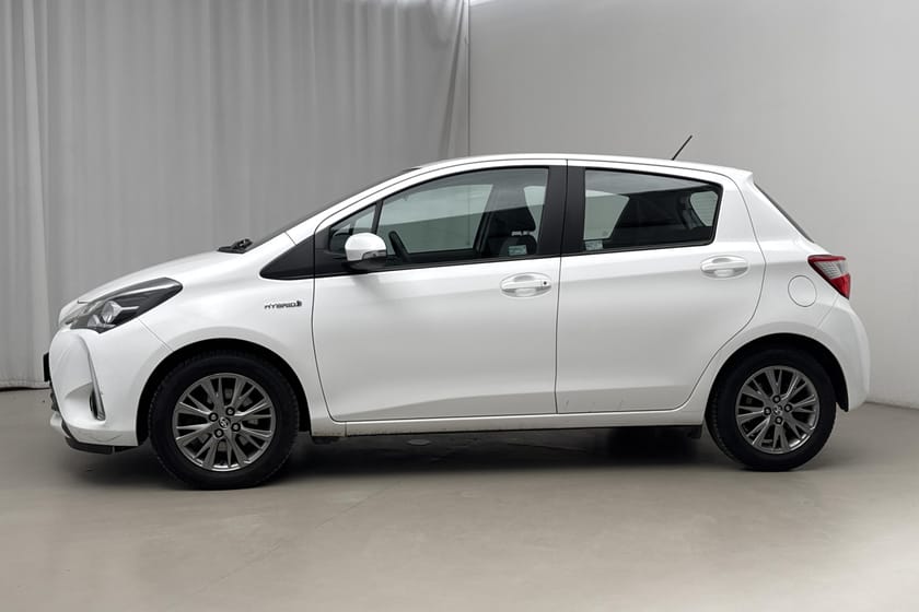 Bild 2 av Toyota Yaris Hybrid 1.5 5dr (101hk) Active Backkamera