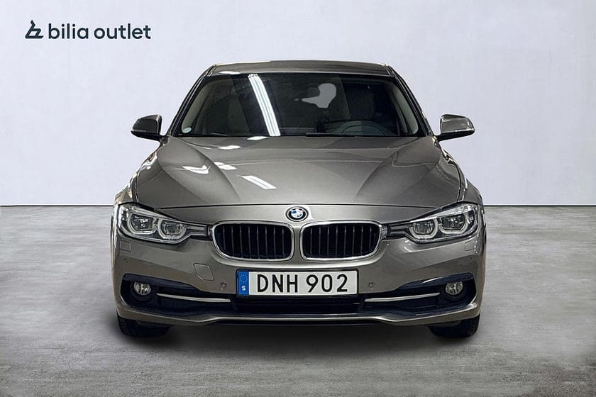 Bild 3 av BMW 320d xDrive Sedan 320 Steptronic Sport line 190hk P-sensor