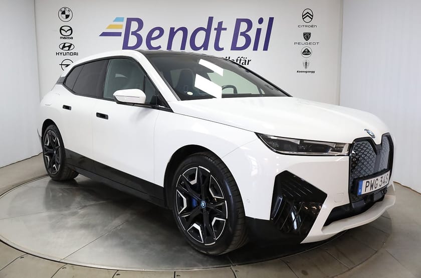 Bild 1 av BMW iX xDrive50 | Innovation | Exclusive | Panorama | HK