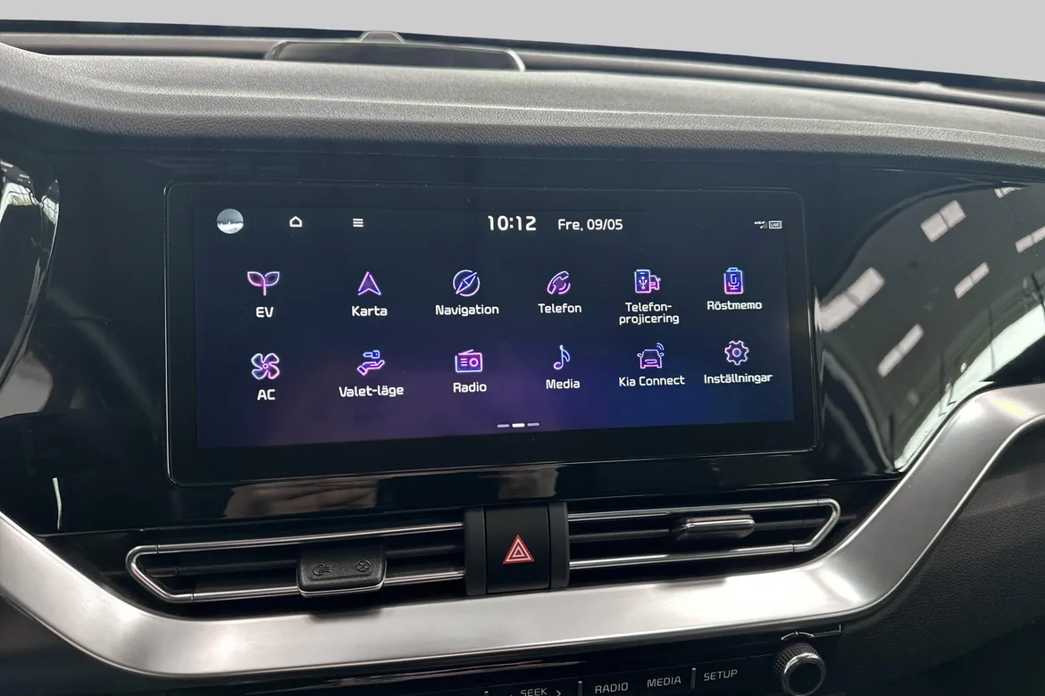 picture of a car