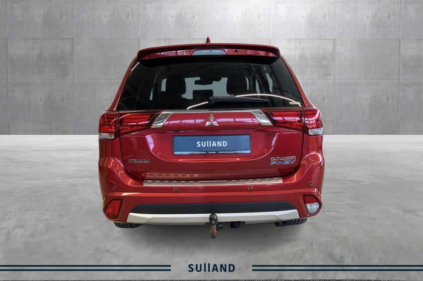 Bilde 4 av Mitsubishi Outlander PHEV 4x4, Instyle+ 2.0l/Skinn/Hengerfeste/Plug-in