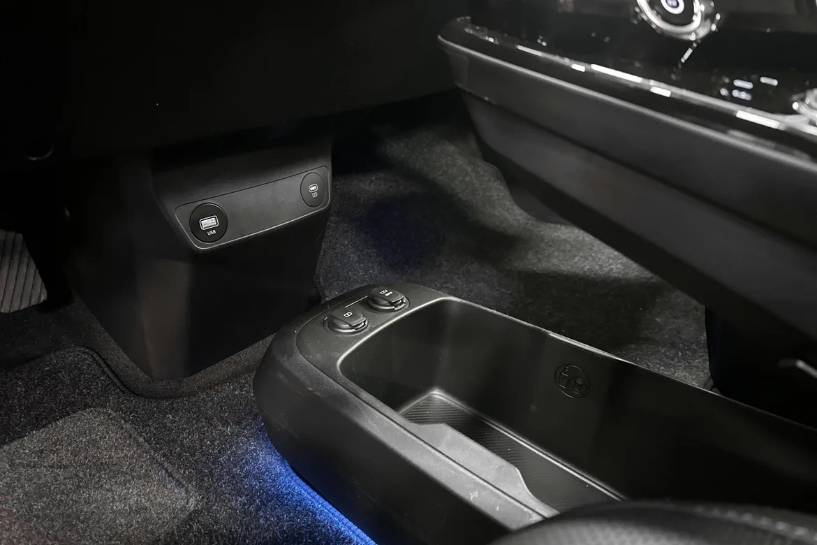 picture of a car