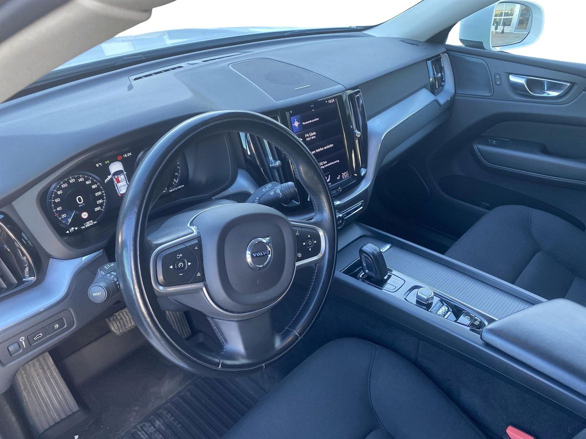 Volvo XC60 2021 - miniatyr 6