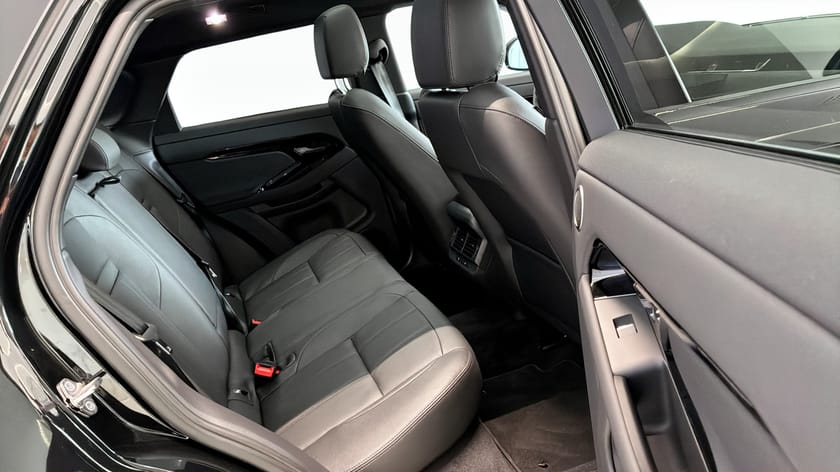 Bild 5 av Land Rover Range Rover Evoque P270e AWD Dynamic SE/Panorama/El-drag/DEMO