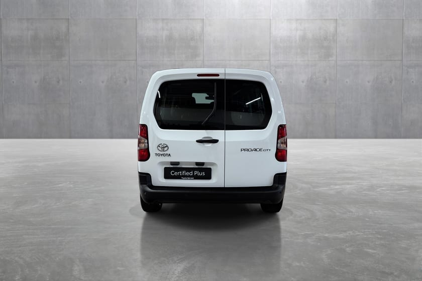 Bilde 4 av Toyota ProAce City Kort L1  1.5 Diesel 100 Comf.Fleet Colour