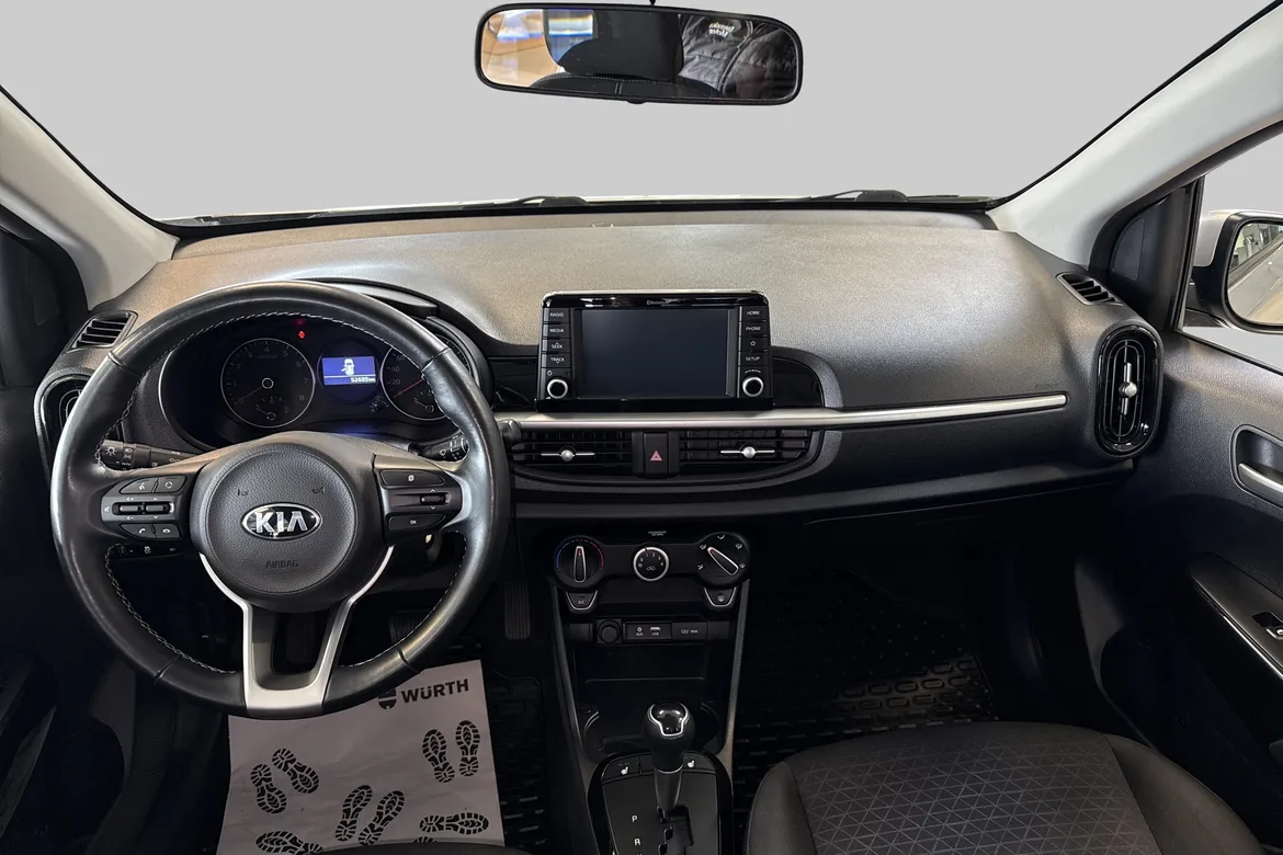 picture of a car