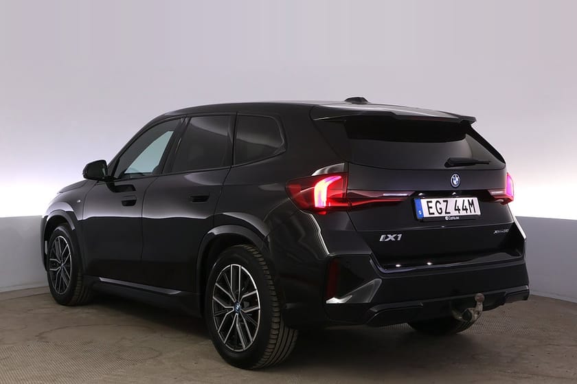 Bild 4 av BMW iX1 xDrive30 M-sport Drag Elstol HK Kamera Navi