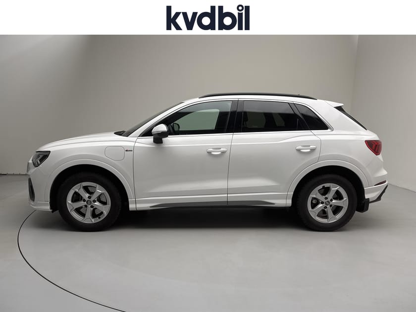 Bild 2 av Audi Q3 45 TFSI e 245hk Proline S Line Evolutionspaket