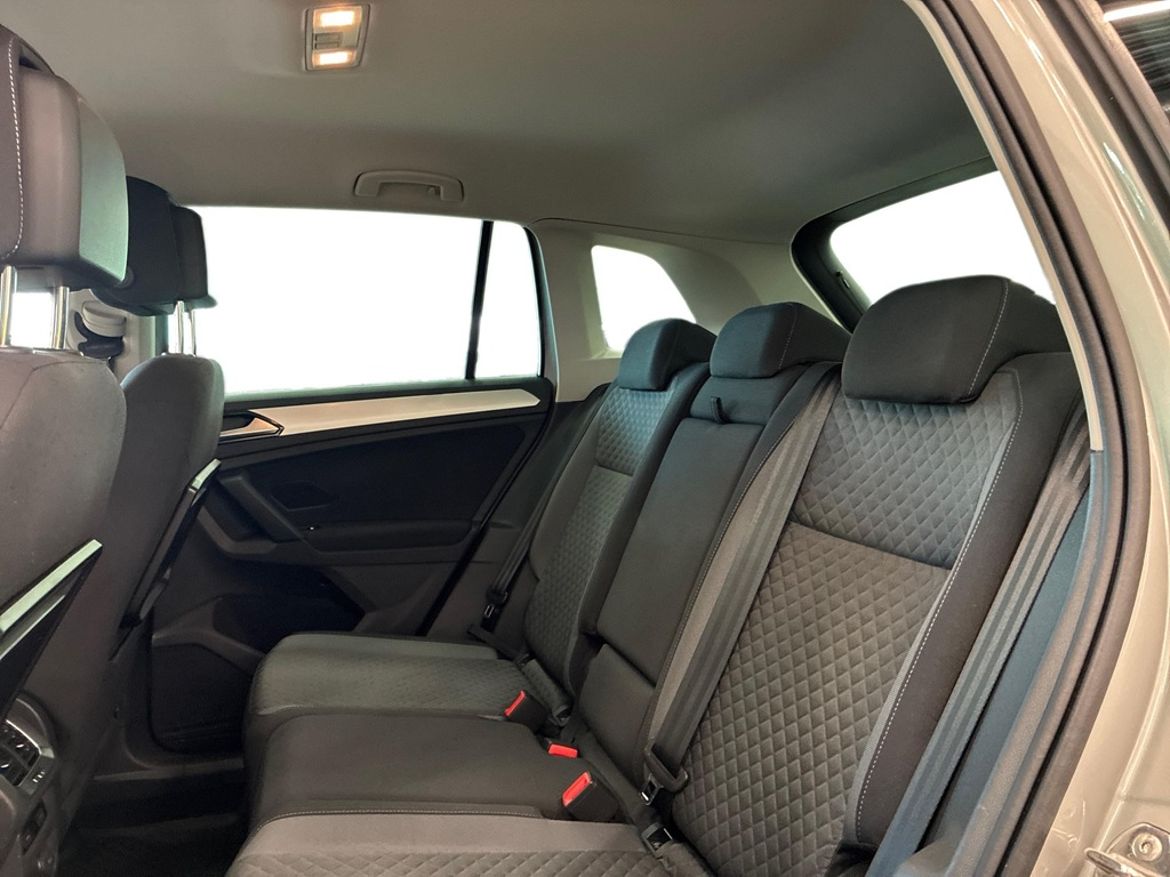 Volkswagen Volkswagen Tiguan — bild 12