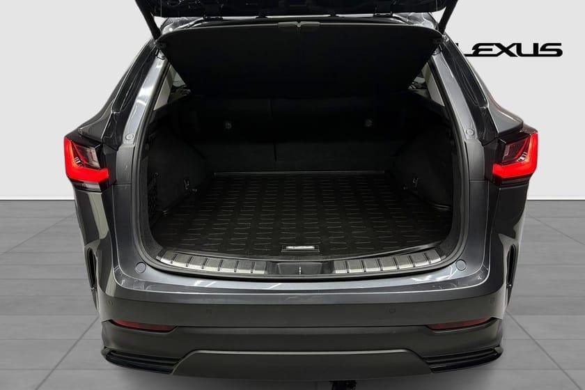 Bild 4 av Lexus NX 450h+ BUSINESS PLUS DRAG V-HJUL
