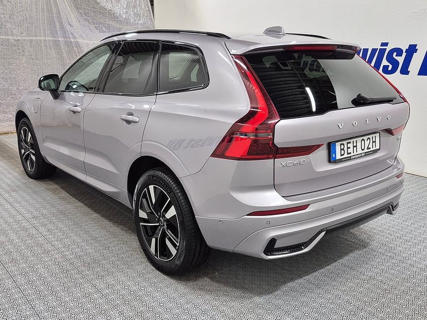 Bild 5 av Volvo XC60 T6 Recharge Plus Dark plug in AWD 350HK 4x4 Läder
