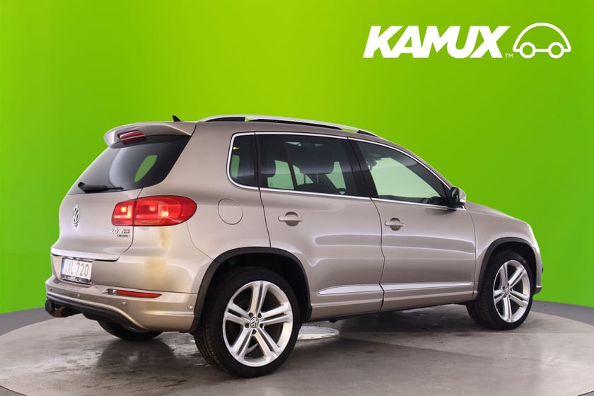 Bild 2 av Volkswagen Tiguan 2.0 TDI 4M DSG R-Line 19" Pano Drag B-Kam Läder Värm Elstol
