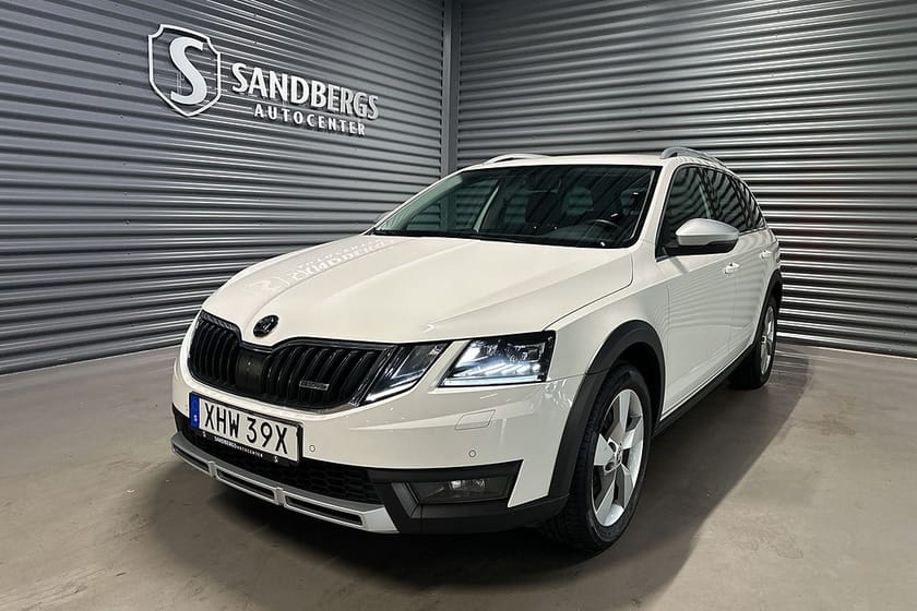 Bild 1 av Škoda Octavia Scout Skoda 2.0 TDI 4x4 B-kamera Värmare Navi Drag