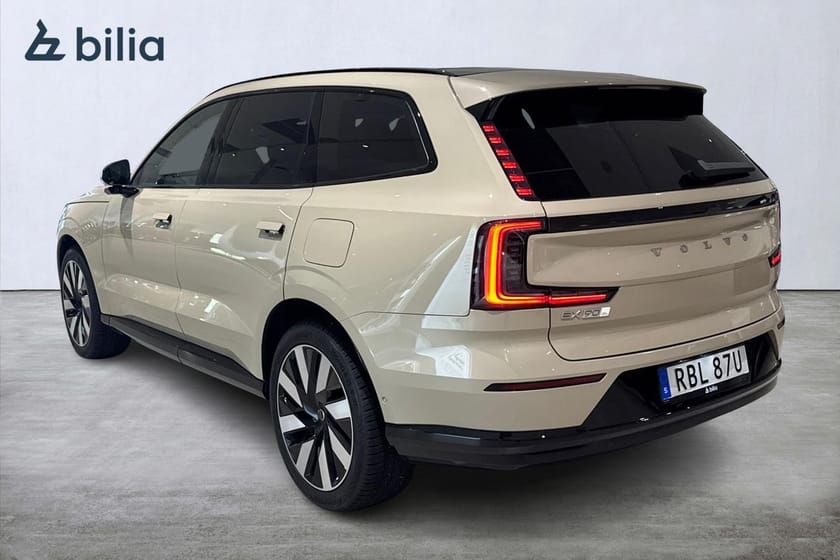 Bild 2 av Volvo EX90 Twin Motor Performance AWD | 517 HK | Ultra | 7-sits | Drag