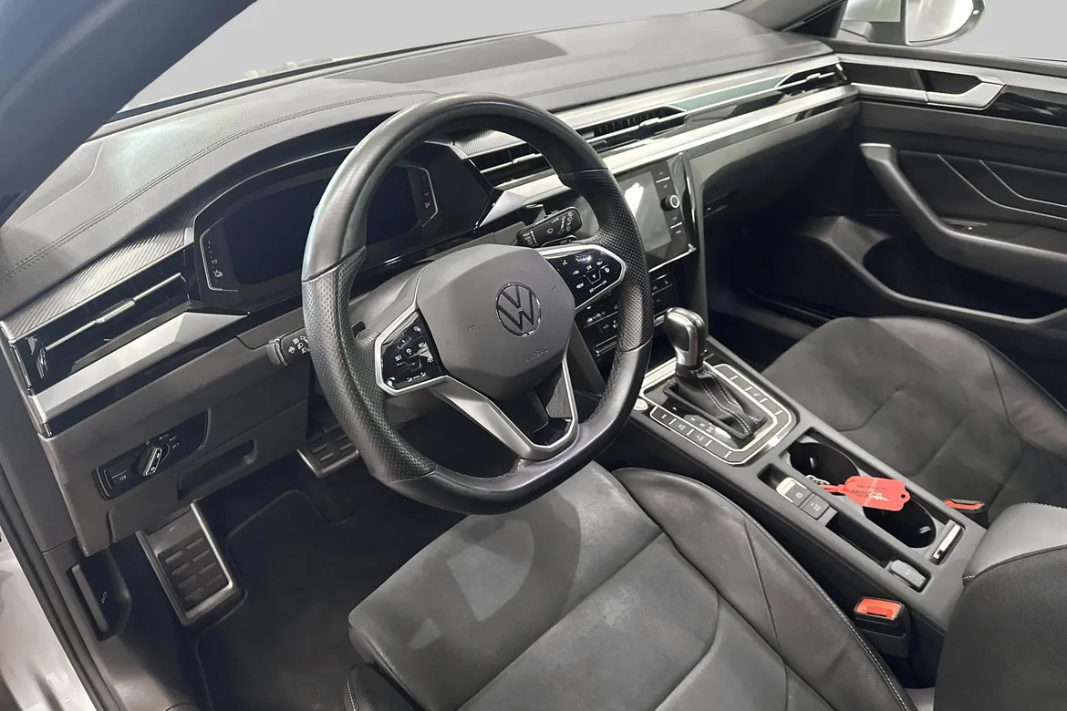 picture of a car