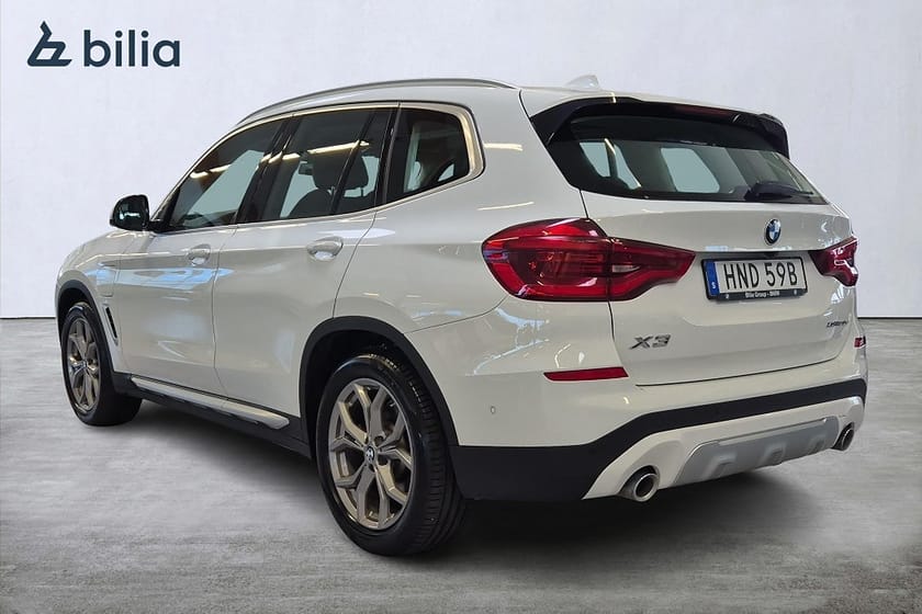 Bild 2 av BMW X3 xDrive30e xLine Värmare Navigation Kamera Hi-Fi Drag